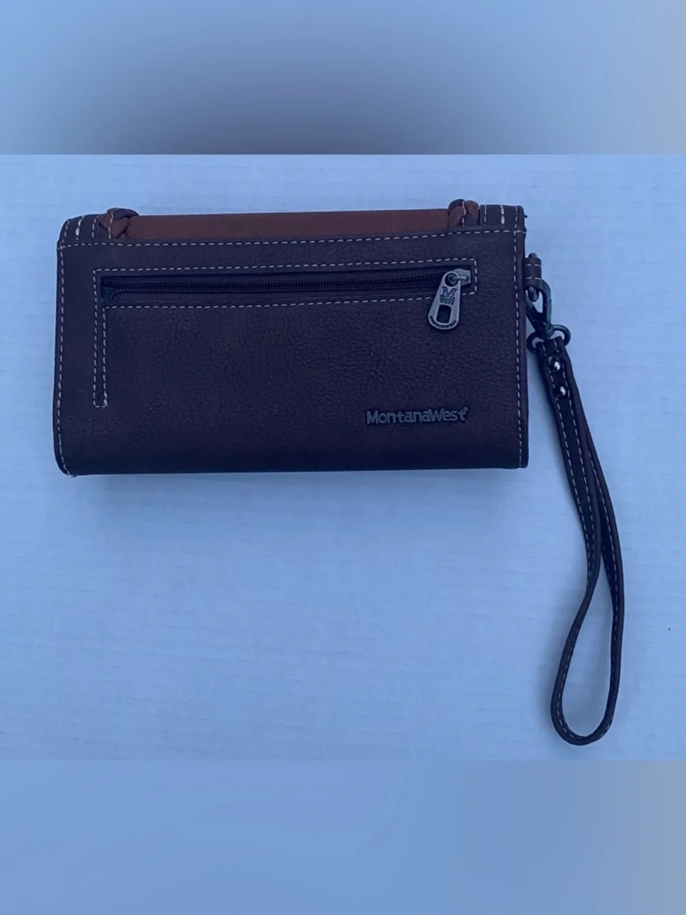 Montana West Two-Tone Brown Wristlet Wallet with Turquoise Concho🩵
